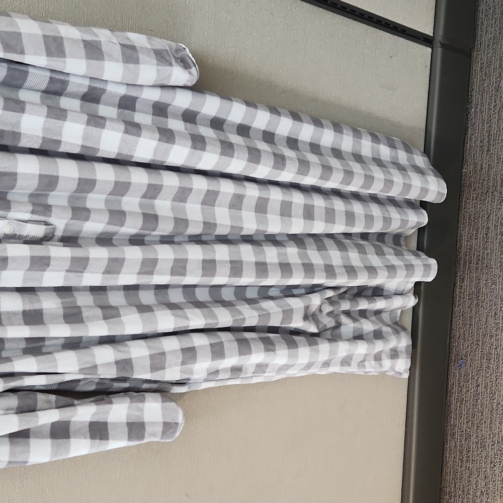 Lanz Of Salzburg Gray And White Nightgown Size Large - Picture 4 of 14
